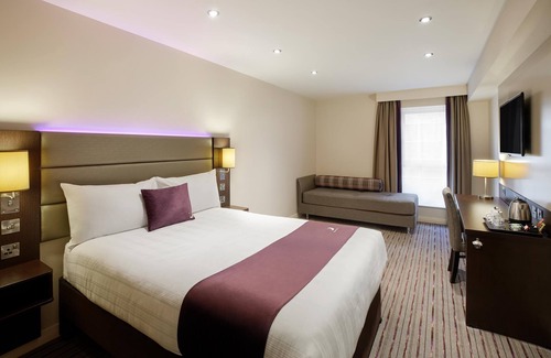 Melton Mowbray Hotel | Premier Inn Melton Mowbray