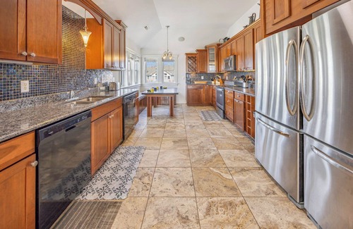 Salvo House | Premier Oceanfront Dog Friendly w/Pool, Elevator, Hot Tub, Theater, Game Rooms