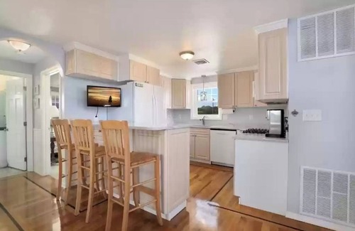 Scituate House | Premier Oceanfront house, steps to the beach!