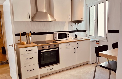 Gijon Apartment | Premio Real 18