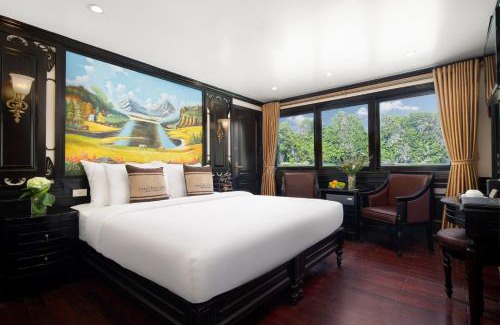 Bai Chay Boat Rental | Premium Cruises Halong - Lanha Bay