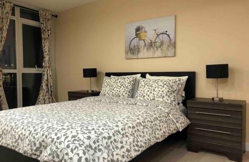 Toronto Entertainment District Hotel | Premium INN with Views