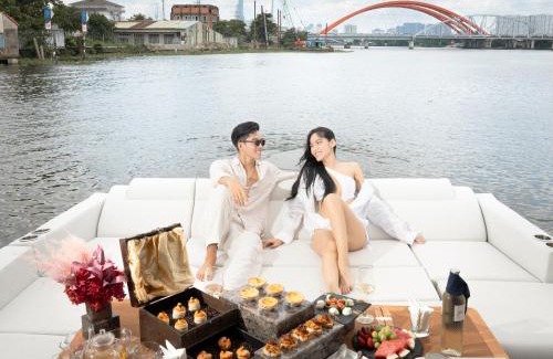 Linh Trung IEPZ Boat Rental | Premium Saigon Yacht Princess 62 - Managed by Vietyacht Club