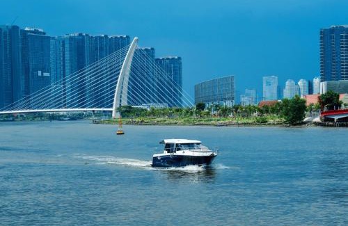 Linh Trung IEPZ Boat Rental | Premium Saigon Yacht Princess 62 - Managed by Vietyacht Club