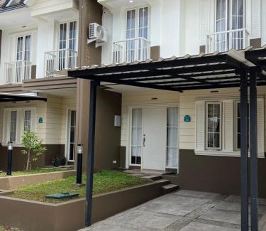 Bogor Selatan House | Prestige Villa Rancamaya Bogor