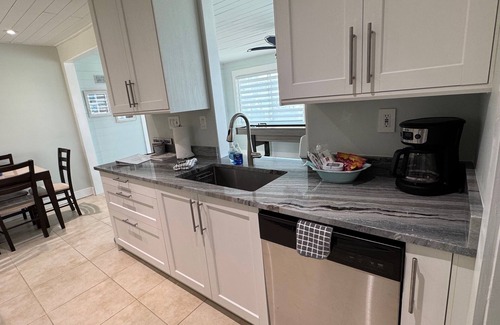 Matlacha House | Priceless Waterfront Escape in Matlacha