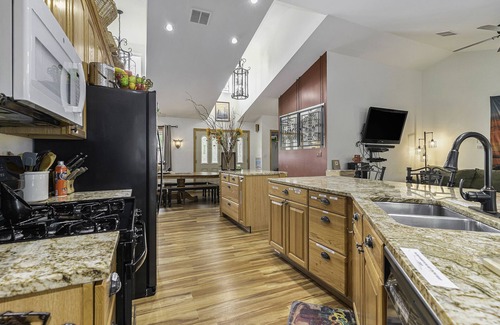 South Haven House | Prices slashed for October! 500.00 per night with a 3 night minimum.