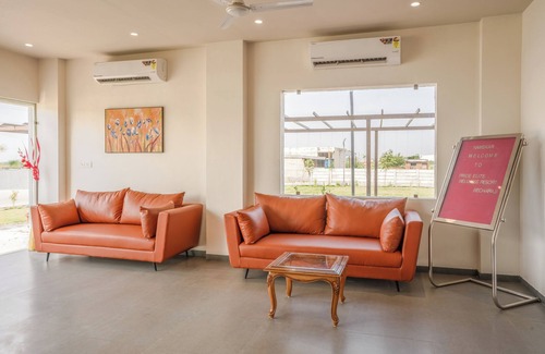 Dasada Hotel | Pride Elite Becharaji