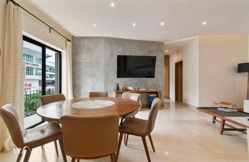 12th Street Apartment | Prime 5th Ave Stay - 4BR with King Beds & City Views