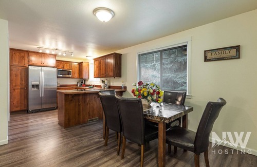 Coeur d'Alene House | Prime Location! 5 Blocks to Sherman Ave, 2 Blocks to McEuen Park
