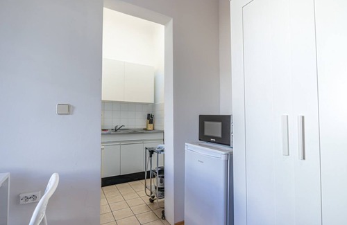 Ottakring Apartment | Prime Studio Getaway with Easy Access