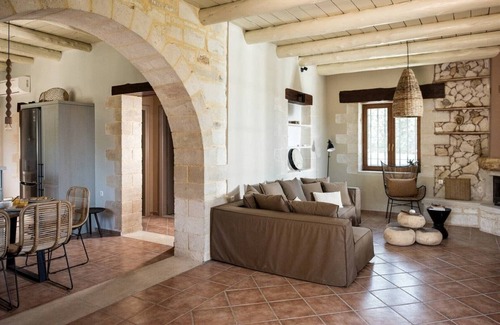 Embrosneros House | Prinus Country Retreat (Heated pool-Apokoronas-13 km from the sea)