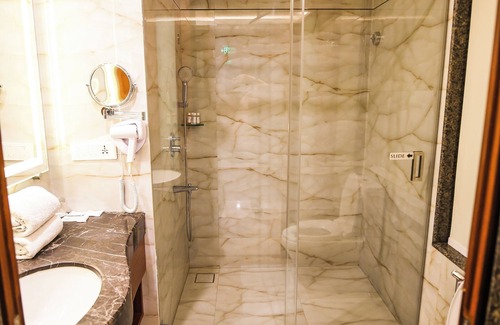 Varanasi Nagar Nigam Hotel | PRISTINE HOTEL