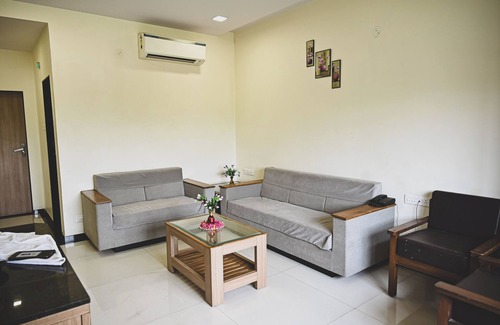 Jalgaon Hotel | Pritam Park Hotel