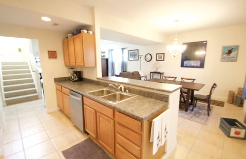 East Lawrence House | Private 4 BR Charming Home Close to Downtown and KU