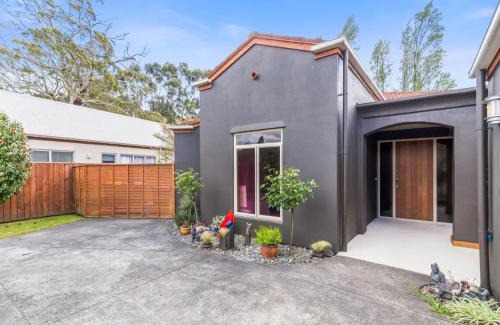 Pukehangi House | Private and Perfect for Families, Rotorua Escape