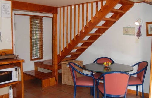 Kaikoura Cabin | Private cabin with WiFi on a lavender farm in Kaikōura