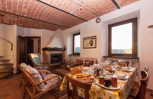 Trezzo Tinella Villa | Private Estate Among the Vineyards of Alba - Italy