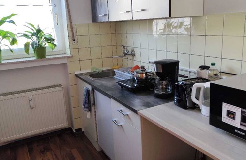 Rhein-Erft-Kreis District Apartment | Private guest room for travelers & business people with good rail connections