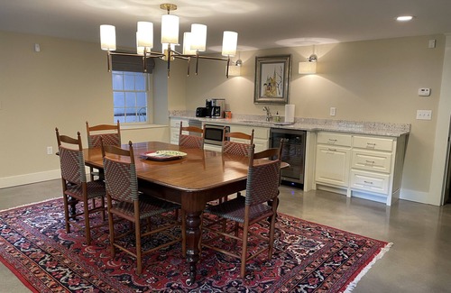 Athens House | Private Guest Suite near Downtown Athens