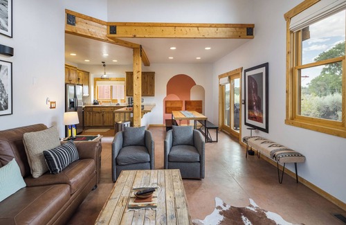 Coyote Run House | Private Home in Coyote Run | Near Downtown Moab & Ntl Parks