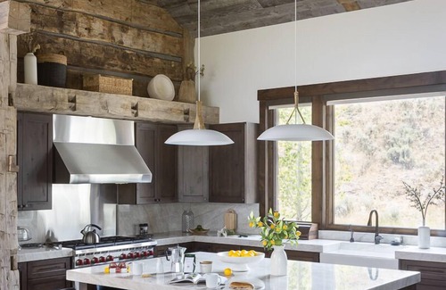 Jackson Hole Villa | Private Home North of Town