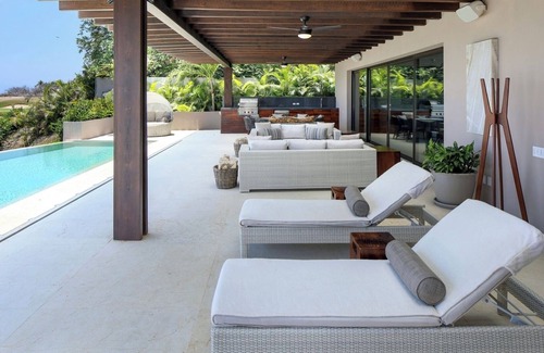 Bucerias Villa | Private home with pool. 2 Nicklaus golf courses. Plenty of amenities & activity