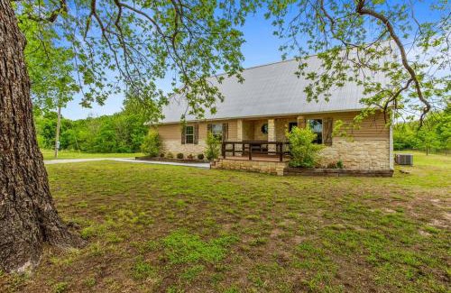 Ardmore House | Private Large Family Retreat Near Lake Murray OK