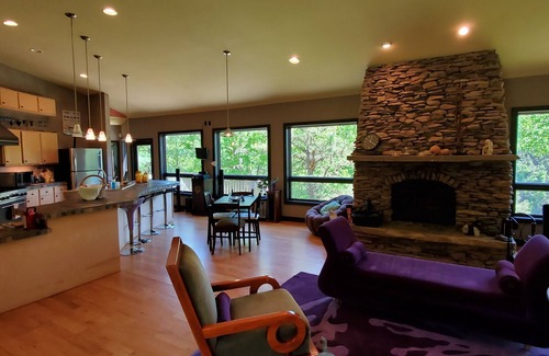 Shohola House | Private Loft Style Home Perched on Cliff overlooking the Delaware River