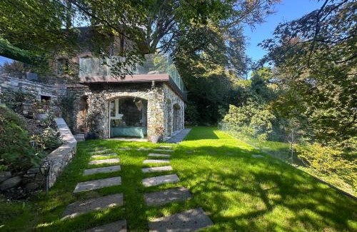 Carciano Bed & Breakfast | Private Luxury Spa & Silence Retreat with Spectacular View over the Lake Maggiore