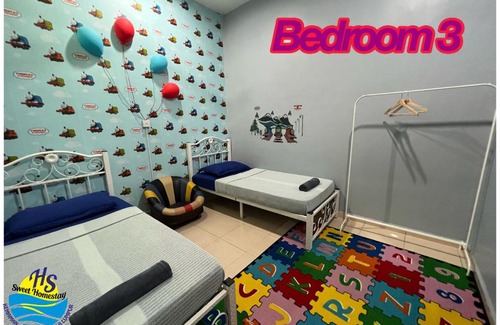 Kampung Dato' Ibrahim Fikri House | Private Pool HS Sweet Homestay Kemaman