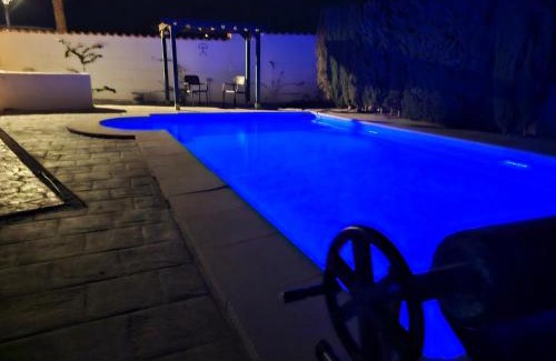 La Alfoquia Villa | Private Pool- Rooftop Terrace & Bbq- AirCon