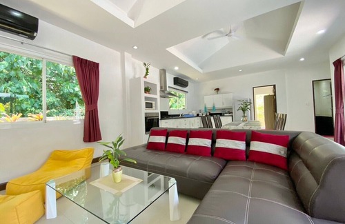 Chalong Villa | Private pool villa in tropical area 4 bedrooms