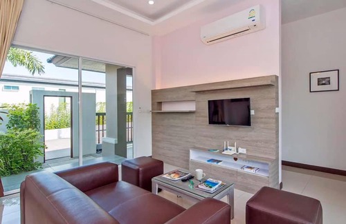 Nai Harn Villa | Private Pool Villa at Nai Harn 2 bedroom