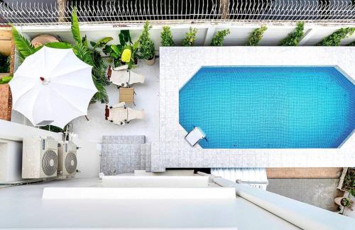 Chom Phon Villa | Private Pool Villa Resort style, Heart in bkk ,metro,cabaret show,RCA, jodd fair,chatuchak