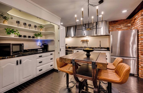 Denver House | Private Poolside Paradise: Attached Home by Denver