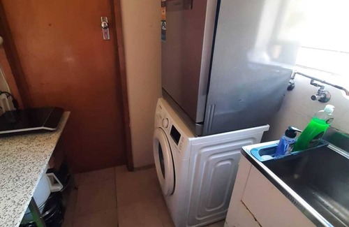 Werribee House | Private Room 1 in Werribee to train station, restaurants, shops, river on foot.