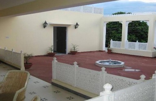 Amer House | Private room for wanderlust