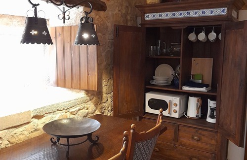 Tomar Apartment | Private Room in Tomar (Pedreira) - Cow Room