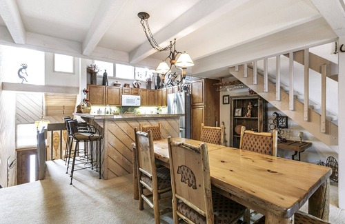 Avon House | Private Setting in This Ski in/Ski Out Mountainside Home!