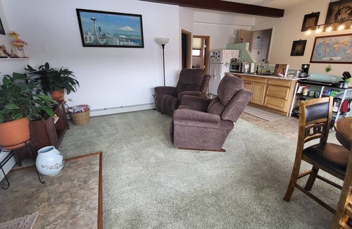 Old Seward - Oceanview House | Private suite in an Owner occupied home with views of the Chugach Mountains.