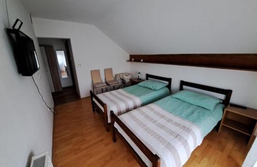 Svajcarnica Bed & Breakfast | Privatni smještaj Tolić