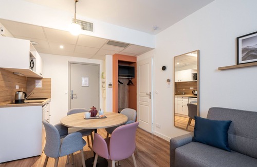 Annecy Old Town House | Privilodges Le Royal Annecy