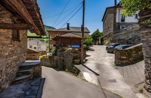 Cibuyo Apartment | Puente del Narcea 3