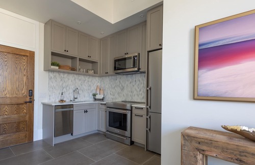 Downtown Condo | Pura Vida at The Brent Lofts