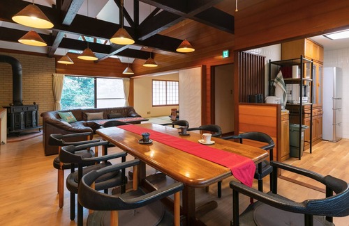 Hakone House | Pure Hot Spring Hakone Villa Easy Access BBQ / Ashigarashimo-gun Kanagawa