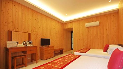 Lugu House | Qian's Garden Inn