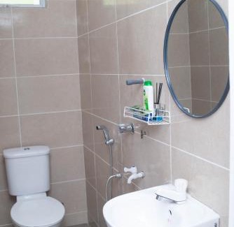 Kampung Bukit Tok Bat Bed & Breakfast | Qiu's Event House Std Double Room