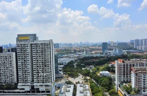 Damansara Perdana Apartment | QQQ hotel type room Empire Damansara