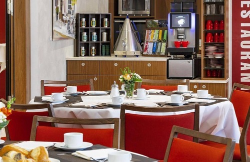 Speyer House | Quadruple room standard shower/toilet - Hotel Löwengarten